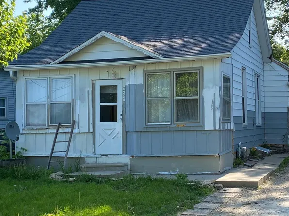 222 9th Ave NW, Rochester, MN 55901