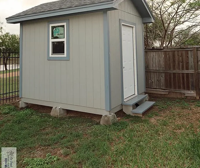 2428 San Marino Dr — Photo 19