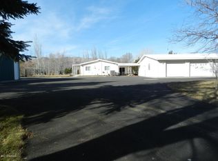 1221/1241 Rosenkranz Rd, Tieton, WA 98947