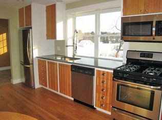 301 Haley Rd, Kittery, ME 03904