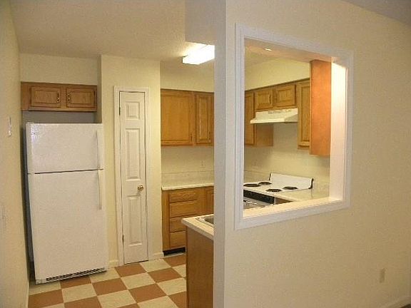 5th image of 4550 Old State Road 46 APT I