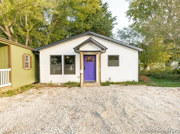 202 W Bard Street, Crothersville, IN 47229