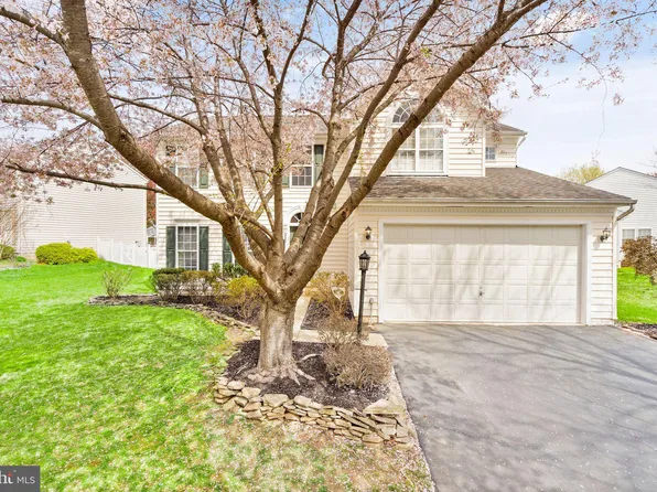 325 Singleton Cir, Warrenton, VA 20186