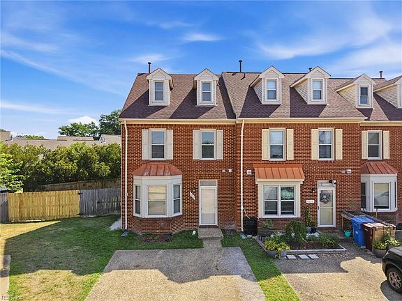 2nd image of 1213 Killington Sq