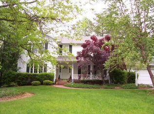 1310 Overland Dr, High Point, NC 27262