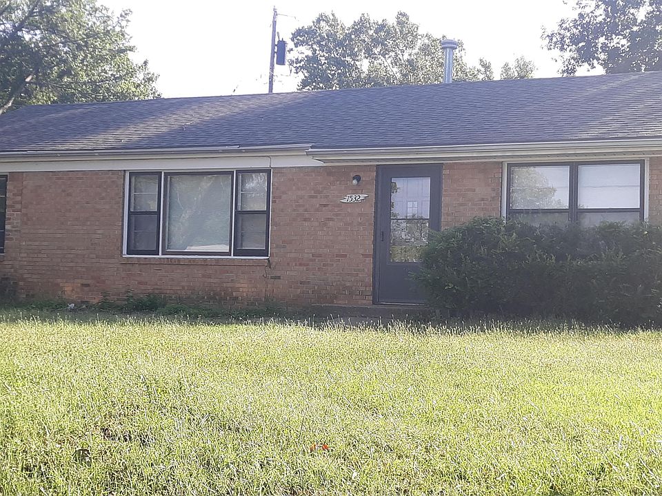 1532 Hillcrest