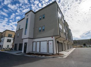 26958 Sandbar Willow Pl #201, Valencia, CA 91381