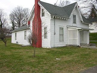 1st image of 248 N 2nd St