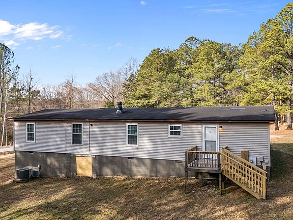 4th image of 91 Pine Ridge Trl