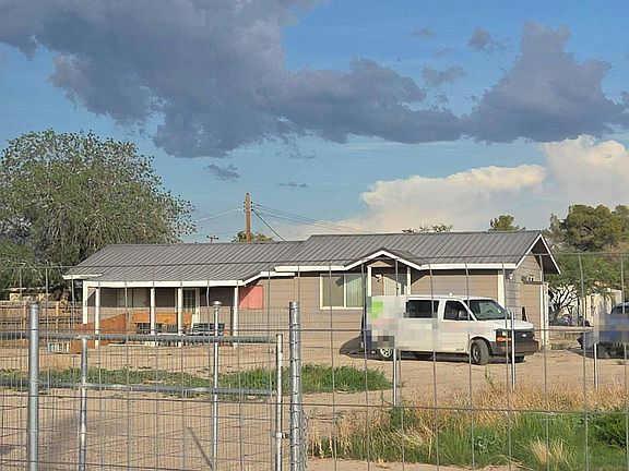 2nd image of 8835 W Robinson St