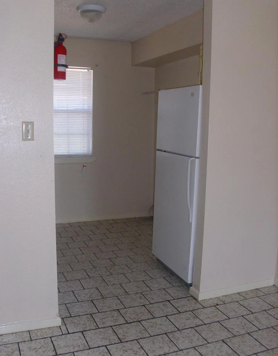 801 Okane Street — Photo 3