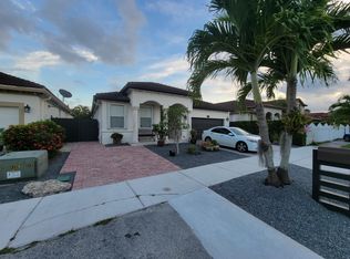 14932 SW 21st Ter, Miami, FL 33185