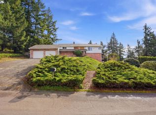 14100 SE 215th Ct, Damascus, OR 97089