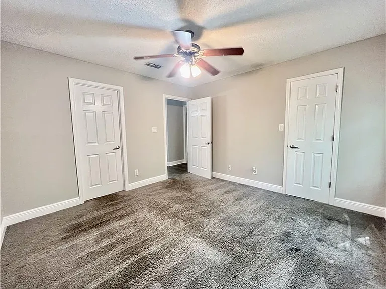 7101 Santa Fe Pkwy — Photo 15
