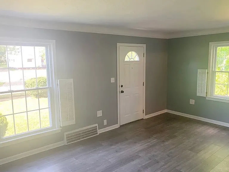 21302 Gardenview Dr — Photo 6