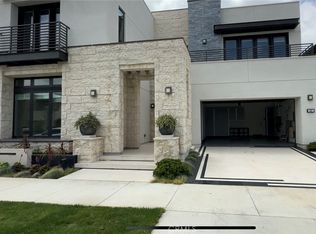 62 Lunar, Irvine, CA 92618