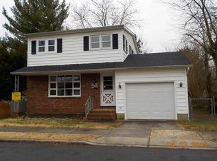 13 Oregon Ave, Absecon, NJ 08201