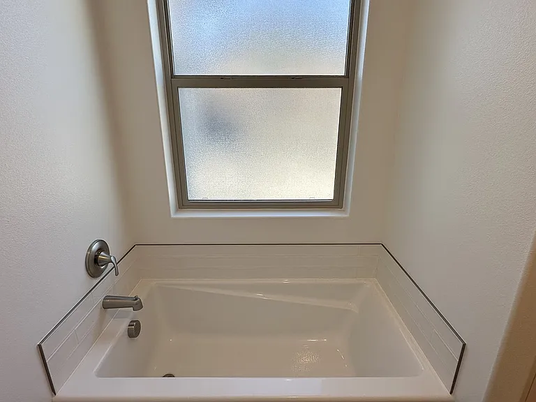 707 Athens Dr — Photo 31