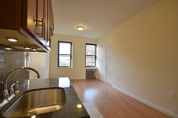 Rented by Corcoran | media 17