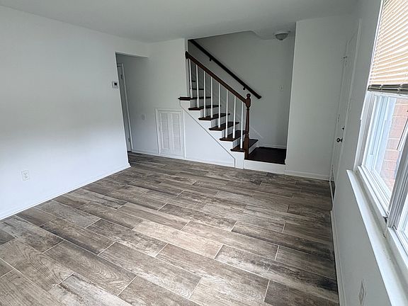 2nd image of 6481 Heritage Hill Dr