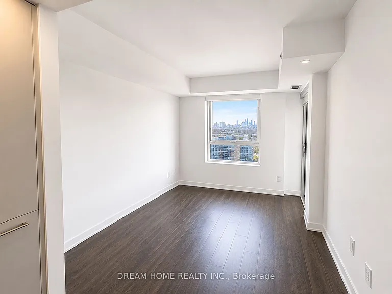609 Sherbourne St #806 — Photo 3