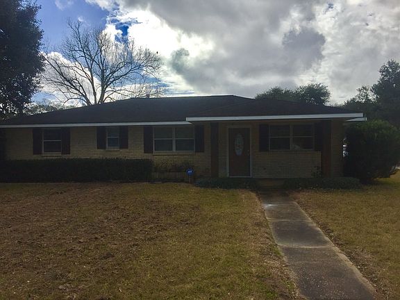 2nd image of 1351 Betty St