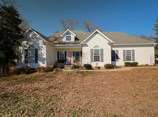 330 Johnson Loop, Scottsville, KY 42164