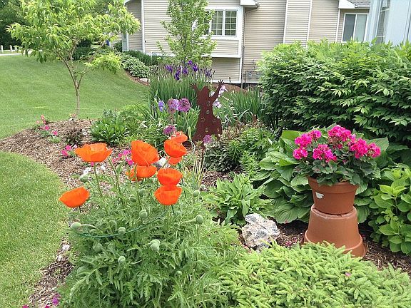 Garden club benefits