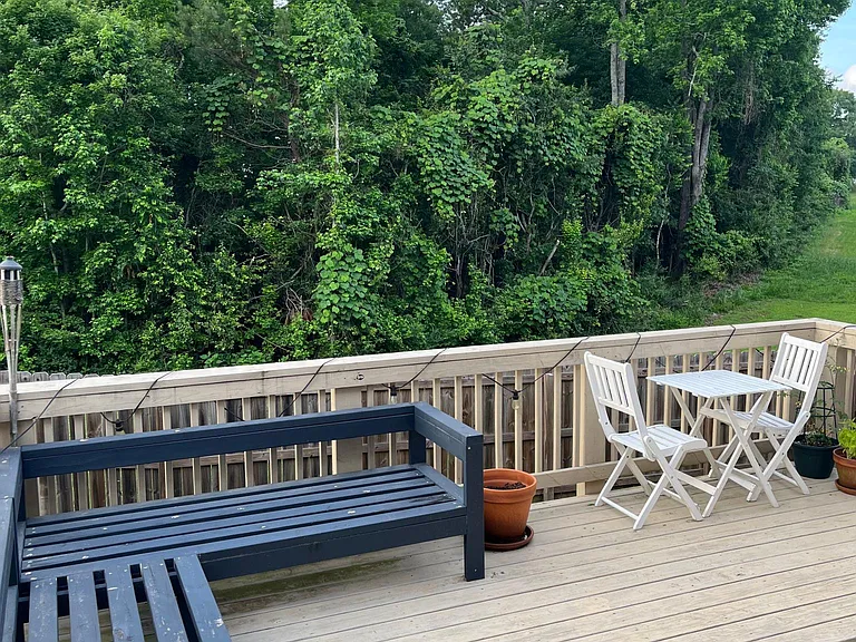 140 Putters Dr — Photo 3
