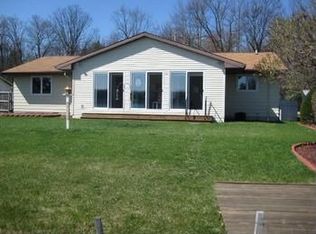 4830 N Verity Ct, Sanford, MI 48657