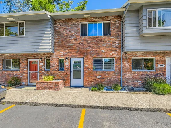 1763 NE 19th St, Gresham, OR 97030