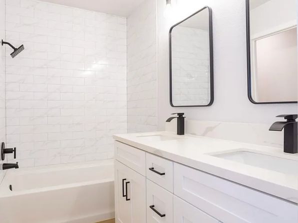 6868 Cabrini Ct