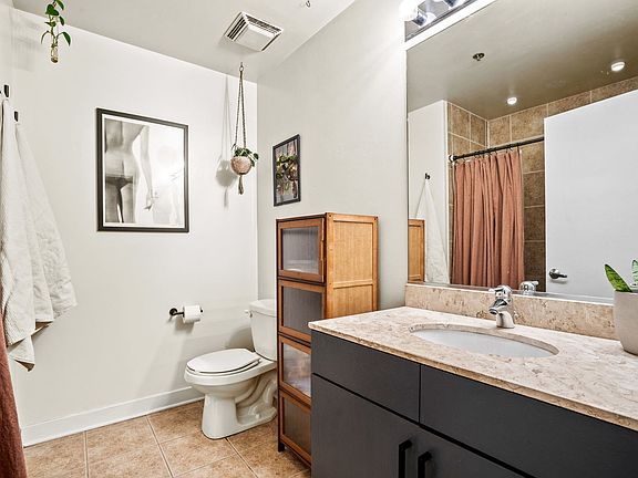 5th image of 320 E 21st St Unit 514