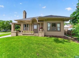 2370 Fontenelle Blvd, Omaha, NE 68104