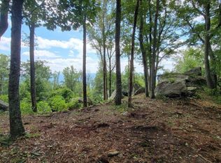 12 Drift Away Ln, Landrum, SC 29356