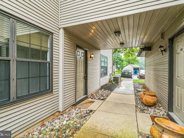 243 Sassafras Ct, Warrington, PA 18976