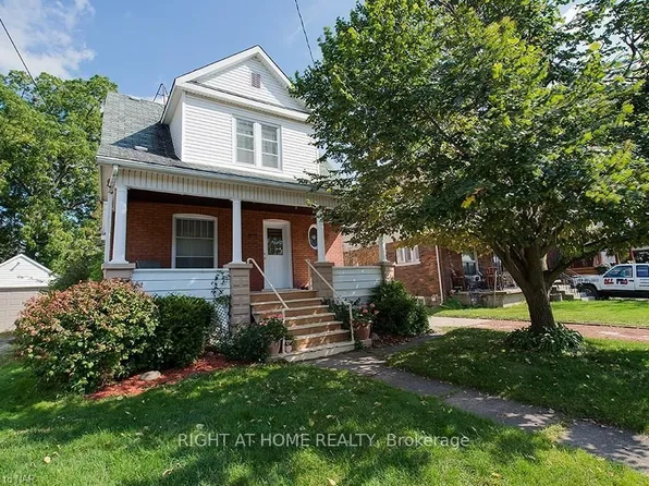 5266 Heywood Ave, Niagara Falls, ON L2E 4V6
