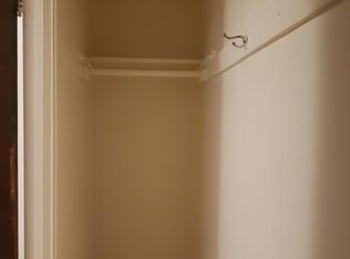8230 S Elizabeth St FLOOR 1, Chicago, IL 60620