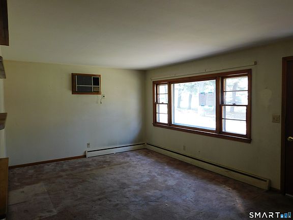 4th image of 132 North Airline Road