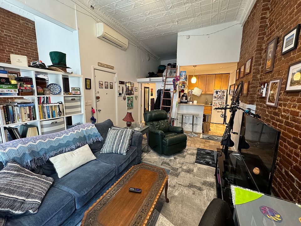 1st image of 163 W 71st St APT 2F