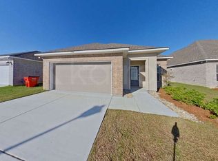 13961 Rosewell St, Denham Springs, LA 70726