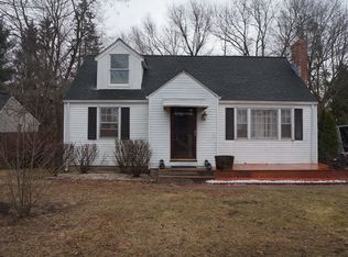 19 Wildwood Rd, Cromwell, CT 06416
