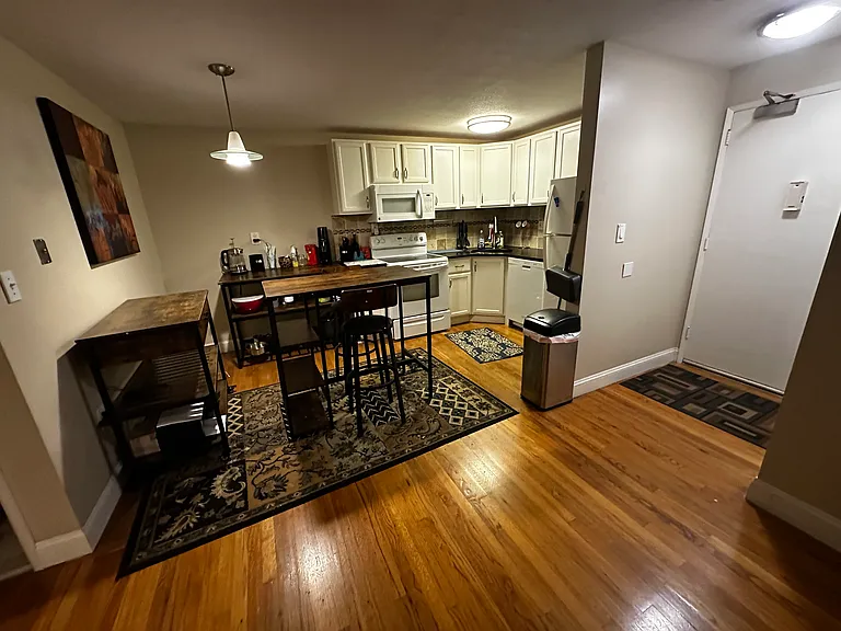 108 Oakwood Ave #A7 — Photo 5