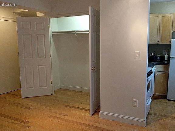 4 Arlington St. #8 Cambridge - Porter Square Unit Photo 1