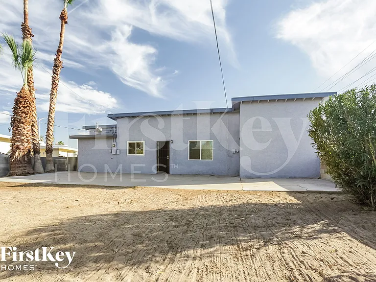 1701 Sweeney Ave — Photo 14