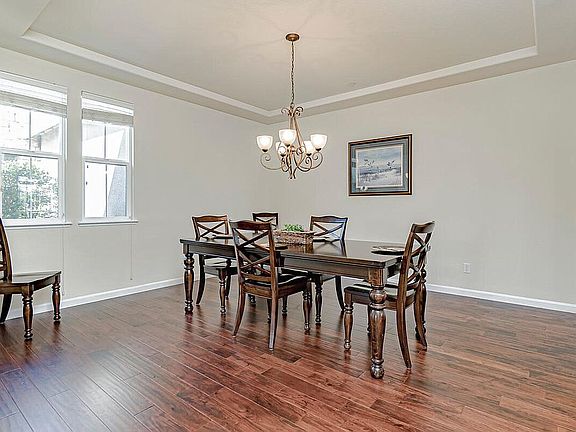 5th image of 2112 Stewart Cir