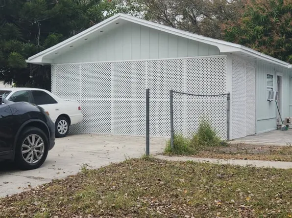 611 S 21st St #2, Fort Pierce, FL 34950