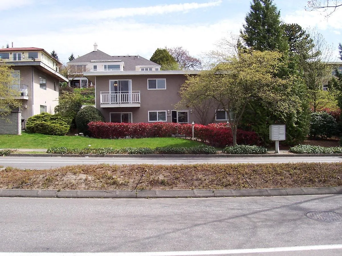 1116 Market St — Photo 2