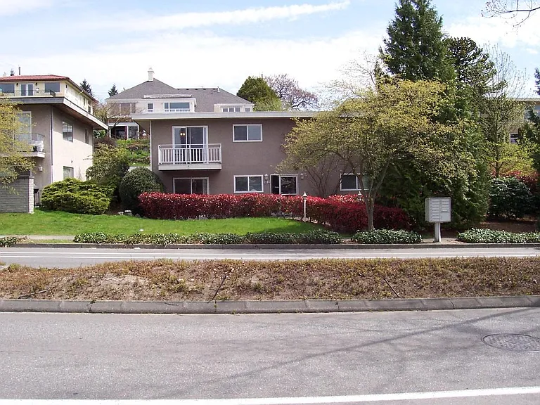 1116 Market St — Photo 2