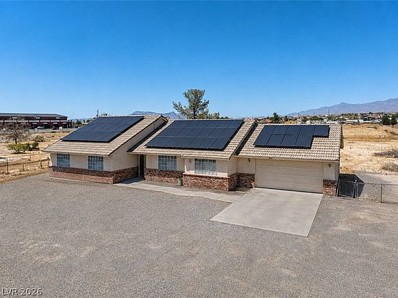 2nd image of 3080 E Cactus St